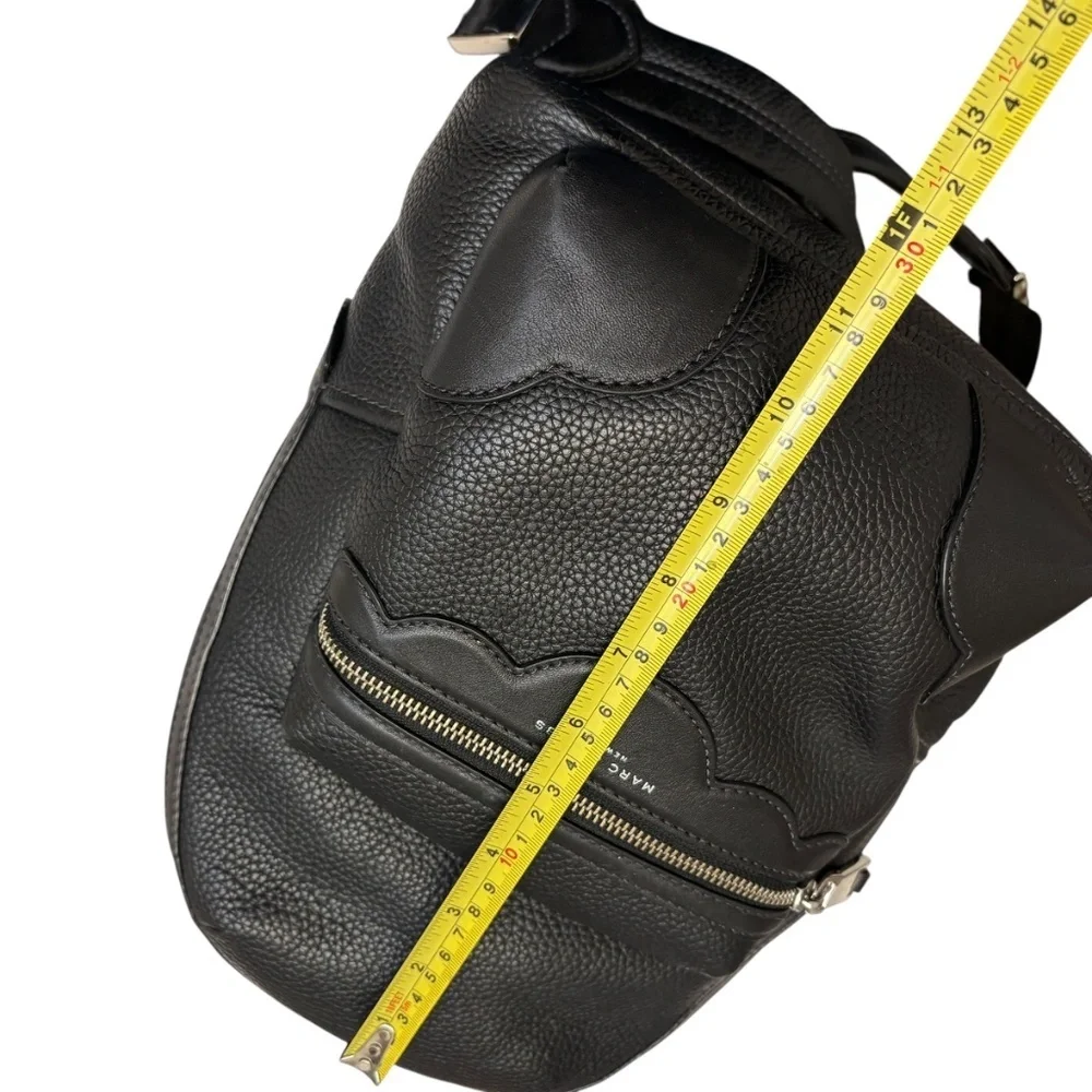 Marc jacobs “haze” black leather backpack bag